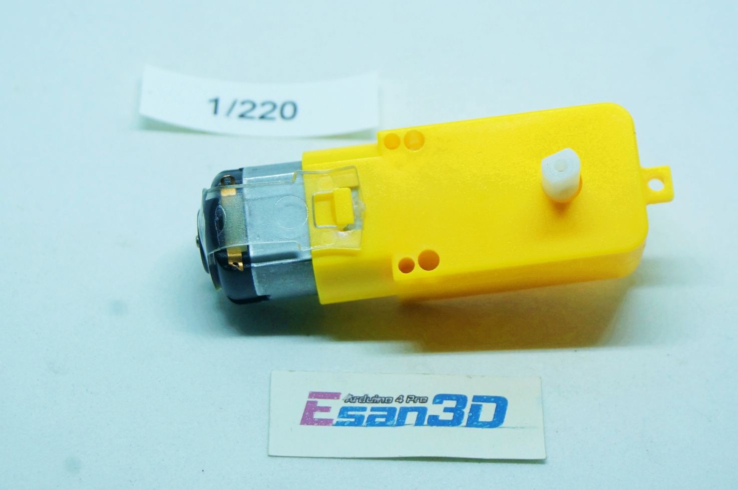 DC gear motor 3 - 6 V (1:220)