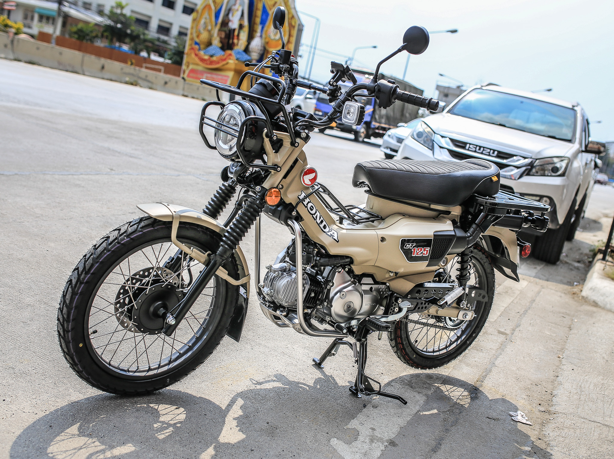 เบาะยาว MOTOZAAA CT125 มี4สี ราคา3850