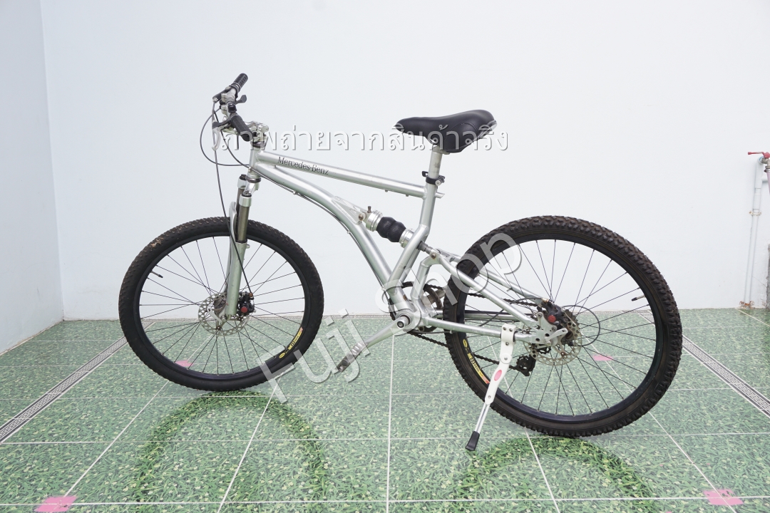 จักรยานเสือภูเขาญี่ปุ่น - ล้อ 26 นิ้ว - มีเกียร์ - อลูมิเนียม - มีโช๊ค - Disc Brake - Mercedes Benz - สีเงิน [จักรยานมือสอง]
