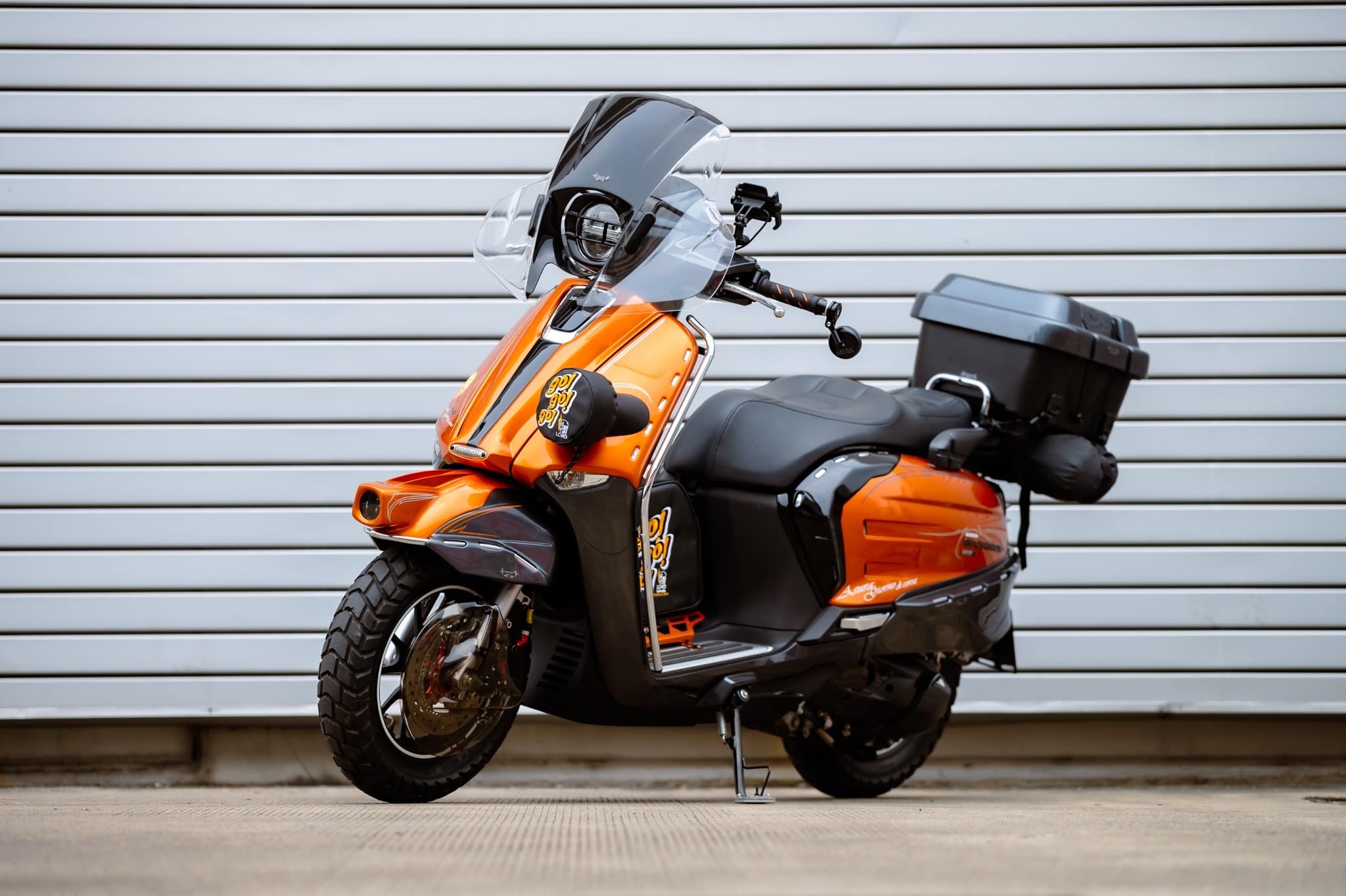 ครอบแฟริ่งไฟเลี้ยวหน้า 2200฿ ( สีตามตัวรถ ) Asura