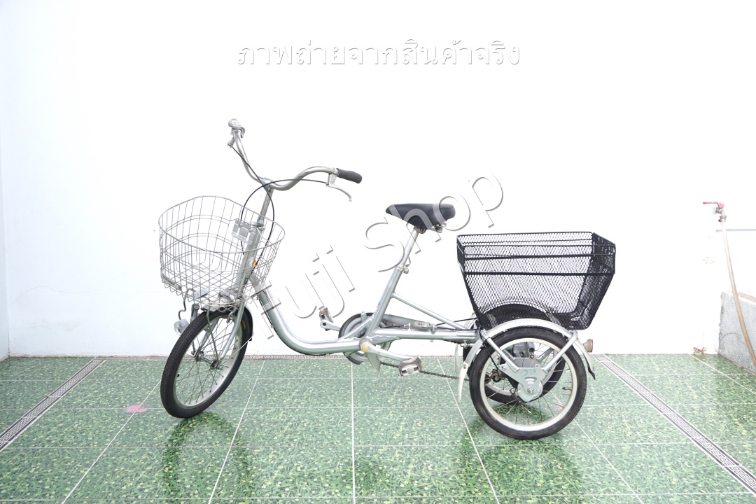 จักรยานสามล้อญี่ปุ่น - ล้อ 18/16 นิ้ว - ไม่มีเกียร์ - อลูมิเนียม - Bridgestone - สีเงิน [จักรยานมือสอง]