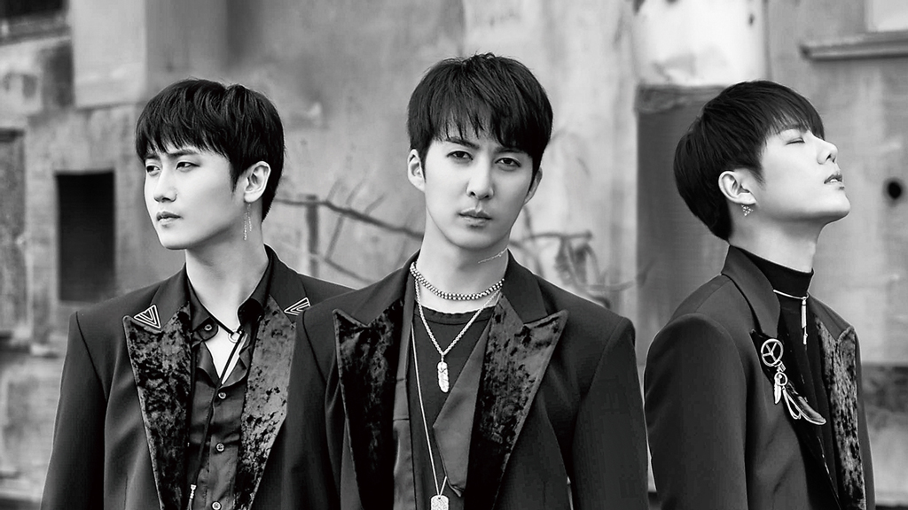 [PRE-ORDER] {อัลบั้มไซน์ทั้งวง} SS301 - 2nd Mini Album "ETERNAL 0"