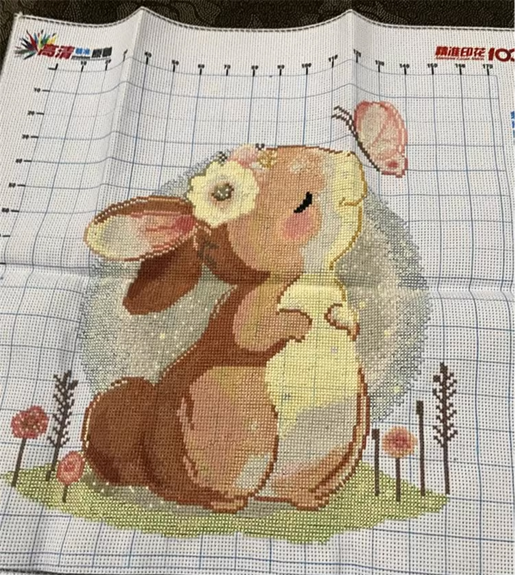 rabbit-1021 *สินค้าหมด* ชุดปักครอสติช ลายเซต 4 ชิ้น กระต่ายน้อย (ไม่มีเดินเส้น ผ้า11CTพิมพ์ลาย ปัก 3 เส้นเล็ก) ขนาดภาพละ 50*50 ซม.ผ้าครอสติช 11CTพิมพ์ลายปักบนผ้า ไหมคอตตอน 115 สี ผังลาย เข็ม