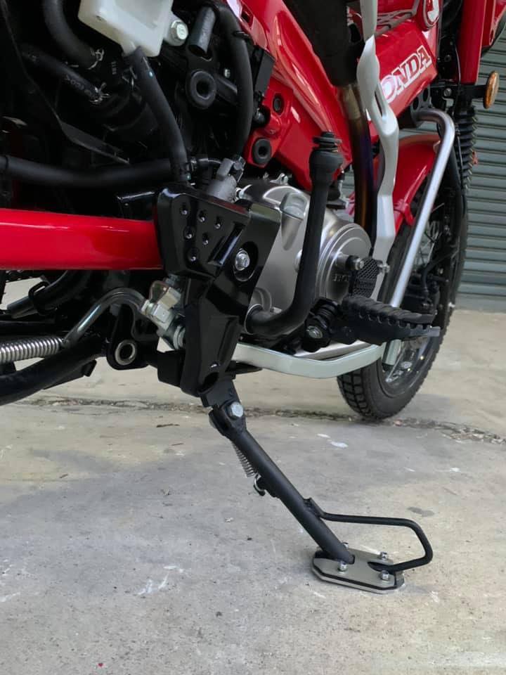 ขาตั้งด้านขวา CT125MotoLordD ราคา2500
