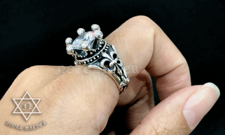 แหวนเงินแท้ ทรงมงกุฎชู Cubic zirconia top grades Sterling Silver 925 NSRG1376