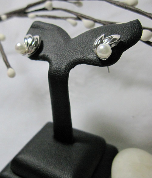 ต่างหูไข่มุกแท้