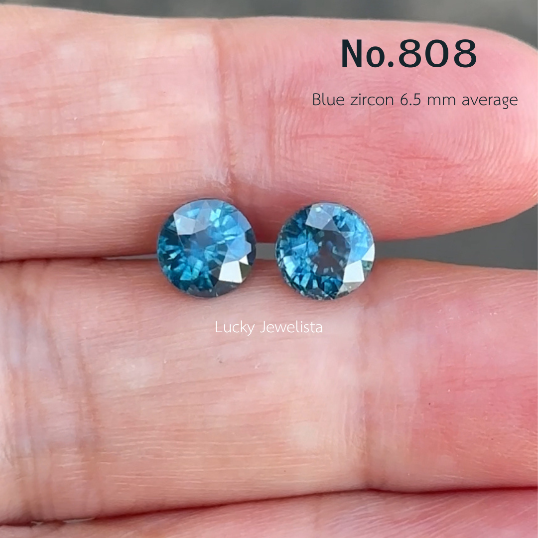 พลอยเพทายฟ้าเข้ม เซตคู่ Blue zircon ฟ้าเข้ม เฉลี่ย 6.5 มิล ทรงกลมเหลี่ยมเพชร 1