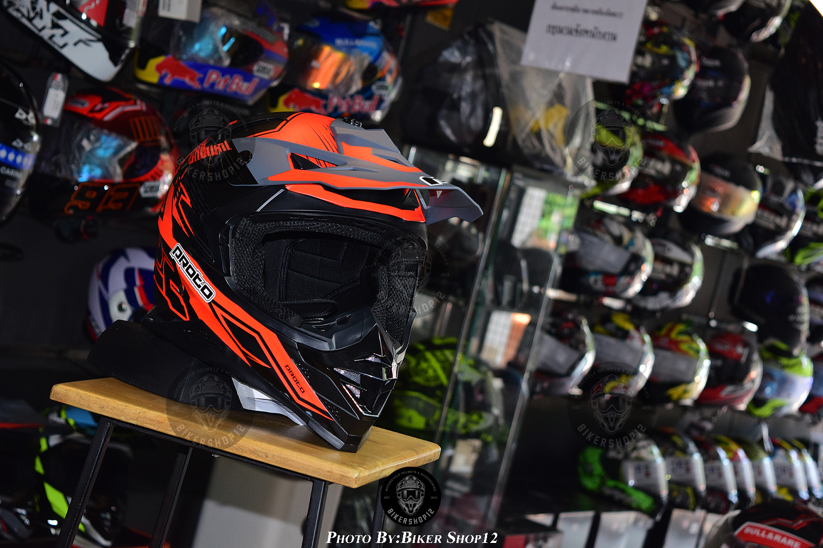 หมวกกันน็อควิบาก Index รุ่น PROTO สีแดง-ดำ