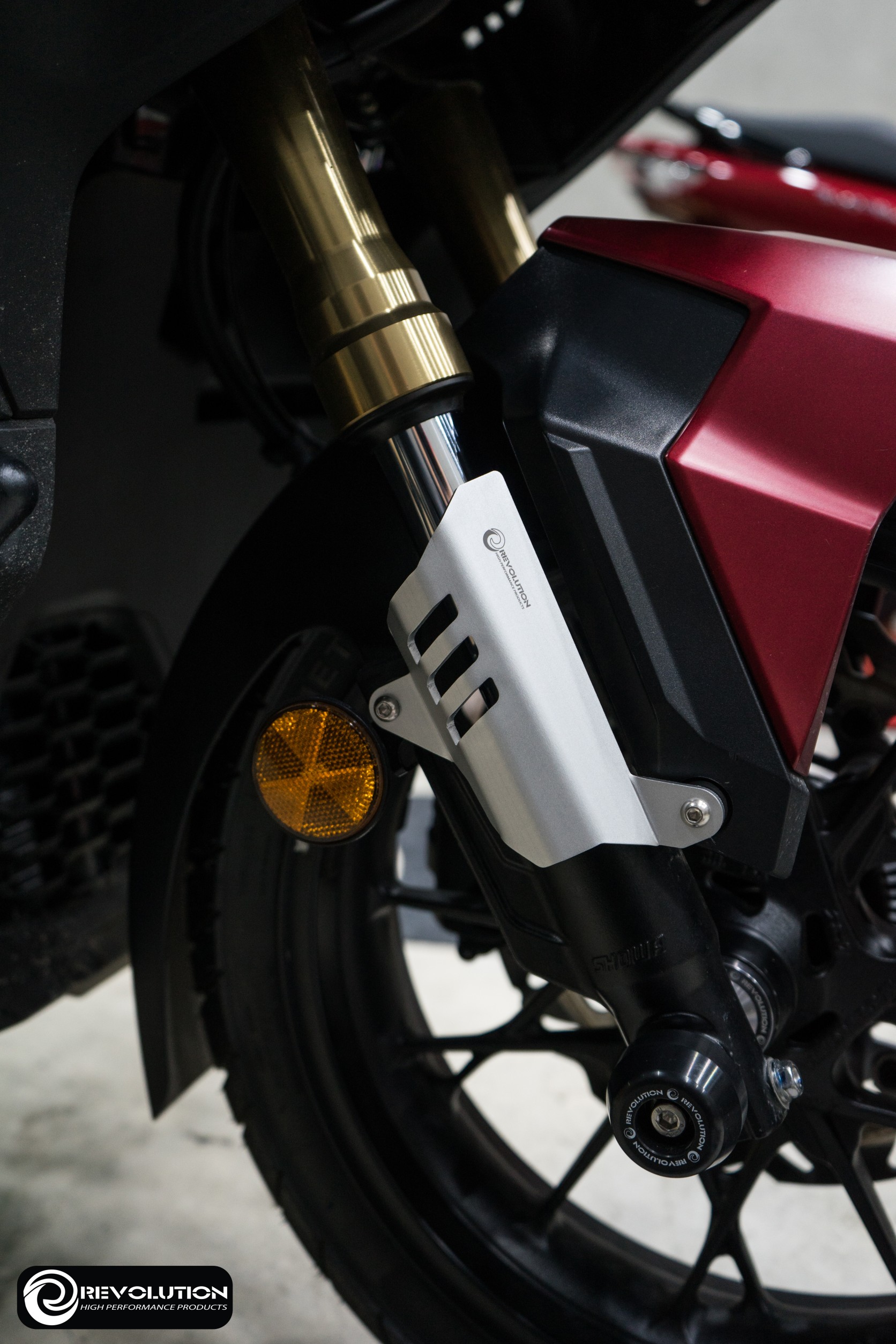 การ์ดโช็คหน้า มิเนียม REVOLUTION ADV350 มี5สี เงิน แดง ทอง ดำ น้ำเงิน