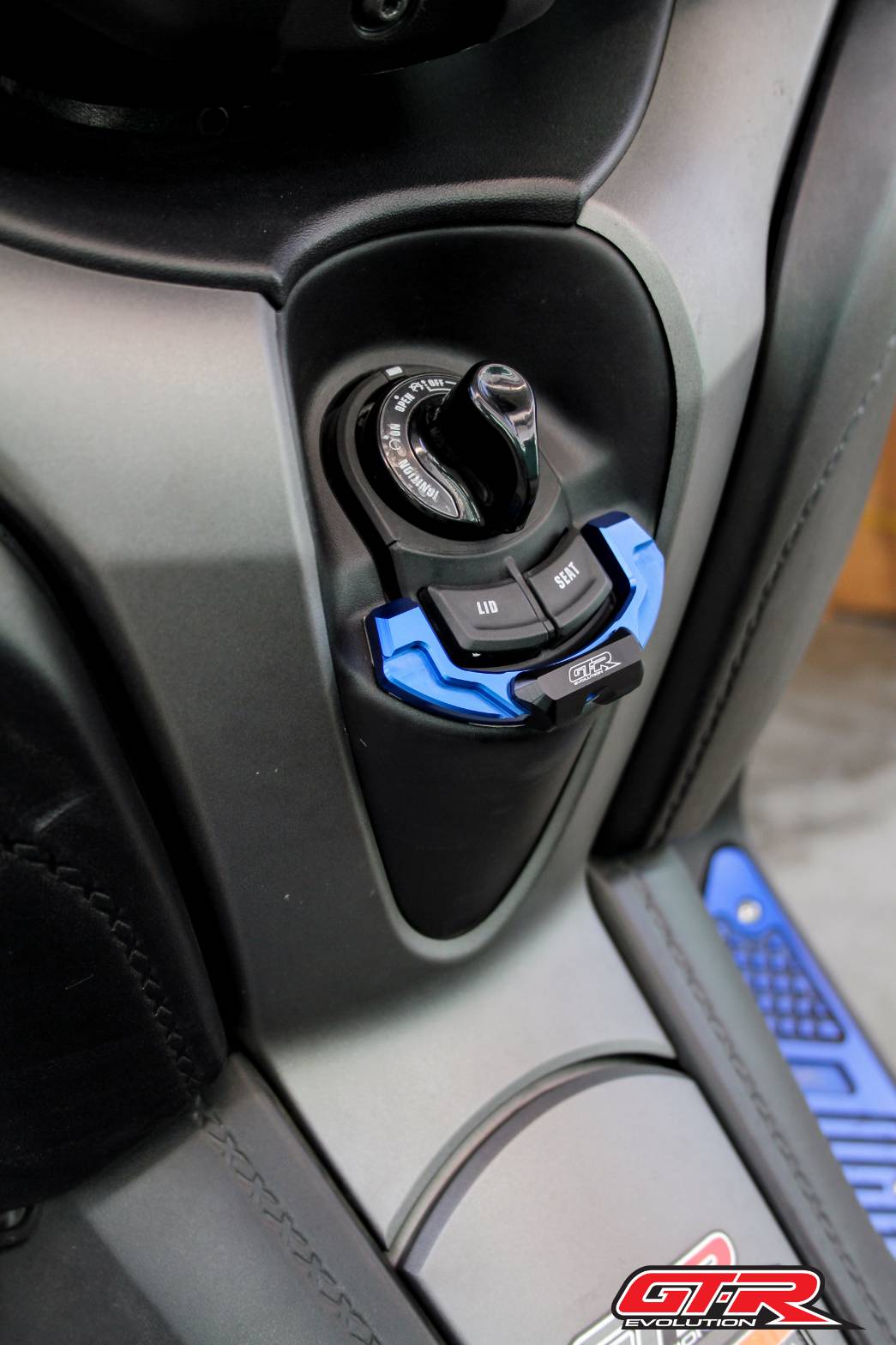 ฝาครอบสวิทกุญแจ GTR X-MAX ราคา420