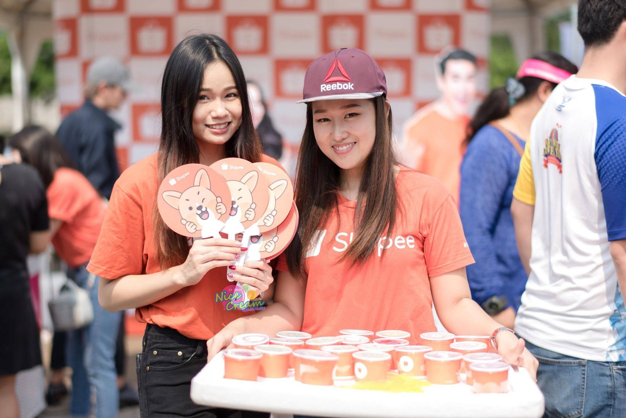 NICECREAM ขอกราบขอบพระคุณ บ.SHOPEE ที่ได้สั่งผลิตไอศครีมจำนวน 1000 ถ้วย แจกงานกีฬาสีช่อง 3 ครบรอบ 48 ปี ในวันที่ 10 มีนาคม 2561 @ ราชมังกีฬาสถาน