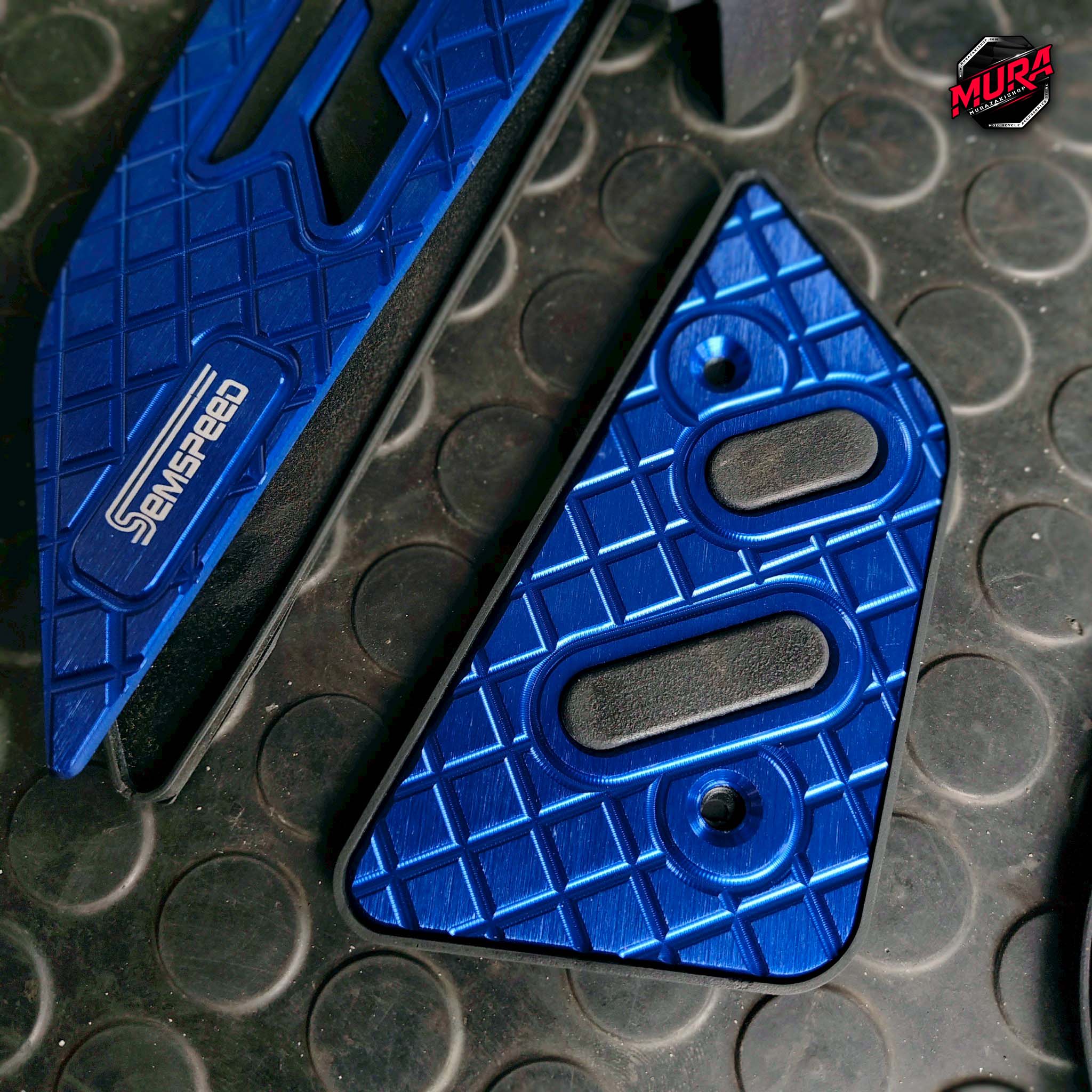 กพักเท้าหน้า Semspeed PCX160 ปี2025 มีมา 5 สี แบบมีกีนล้มข้าง ราคา 1250.-