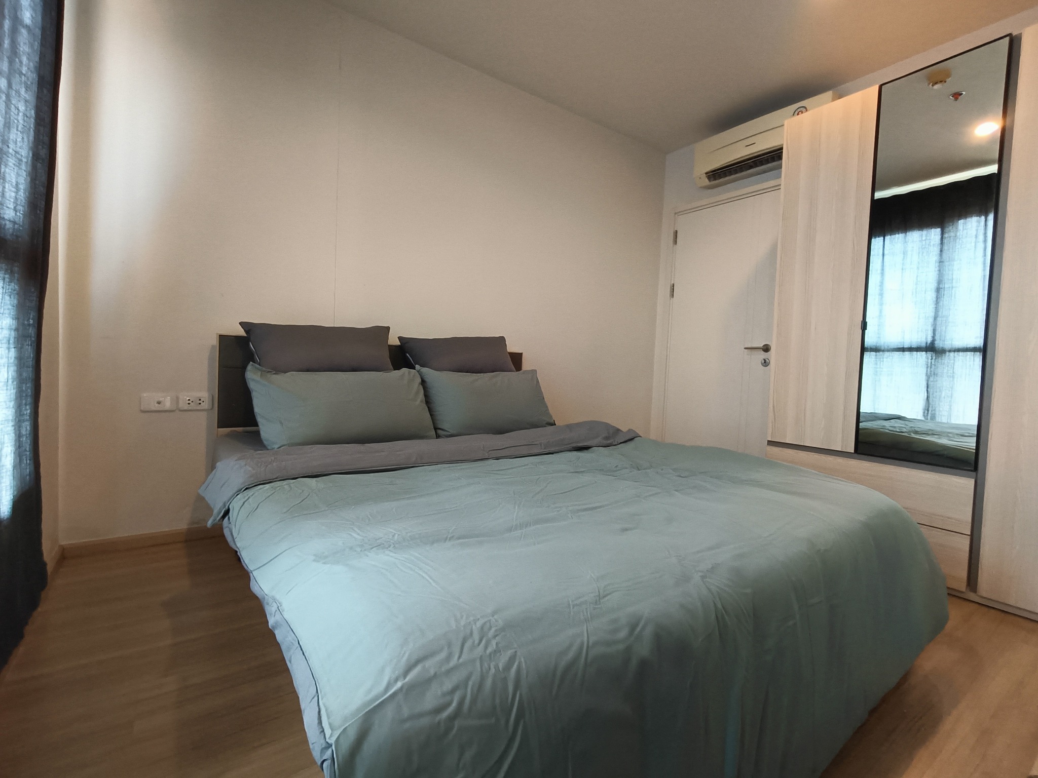 เดอะ เบส แจ้งวัฒนะ - THE BASE CHAENGWATTANA (VIP)