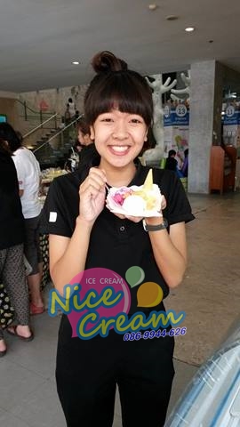 ออกบูธขายไอศครีม @ สำนักงานกองทุนสนับสนุนการสร้างเสริมสุขภาพ (สสส.) วันที่ 18 กุมภาพันธ์ 2560