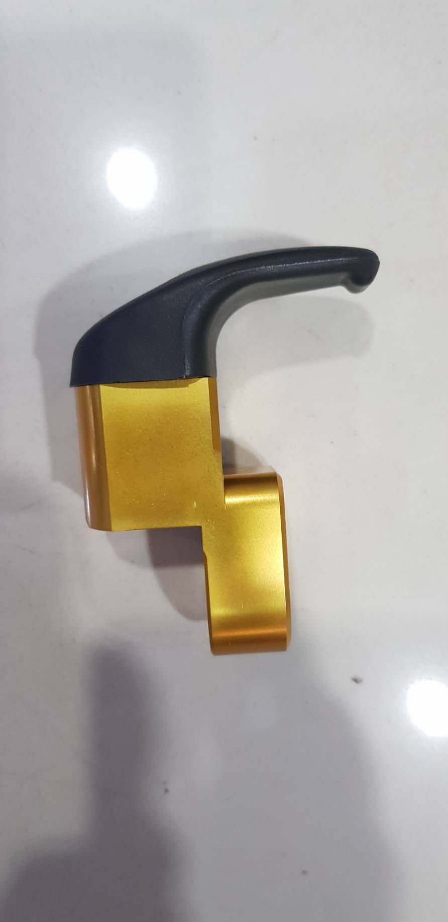 ตัวแขวนหมวก CNC ตัวเกี่ยวพลาสติก ยึดตุ๊กตา SPEEDY ราคา250