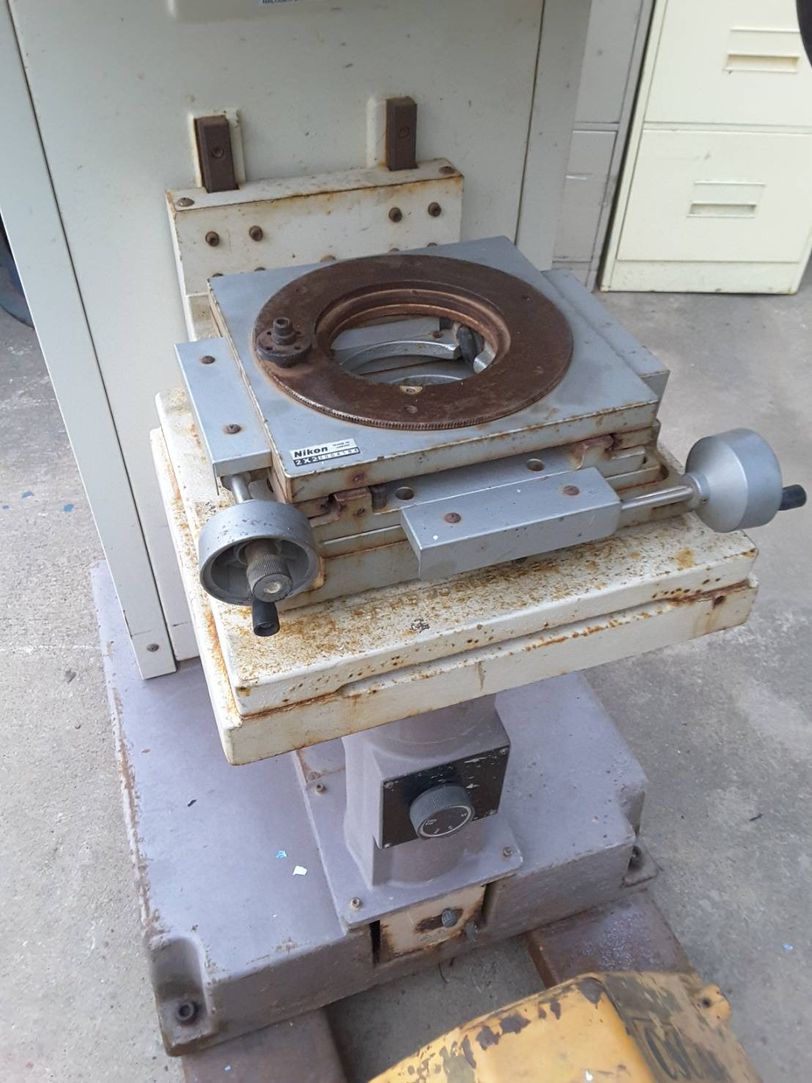 โปรไฟล์โปรเจคเตอร์ Nikon รุ่น V-20B