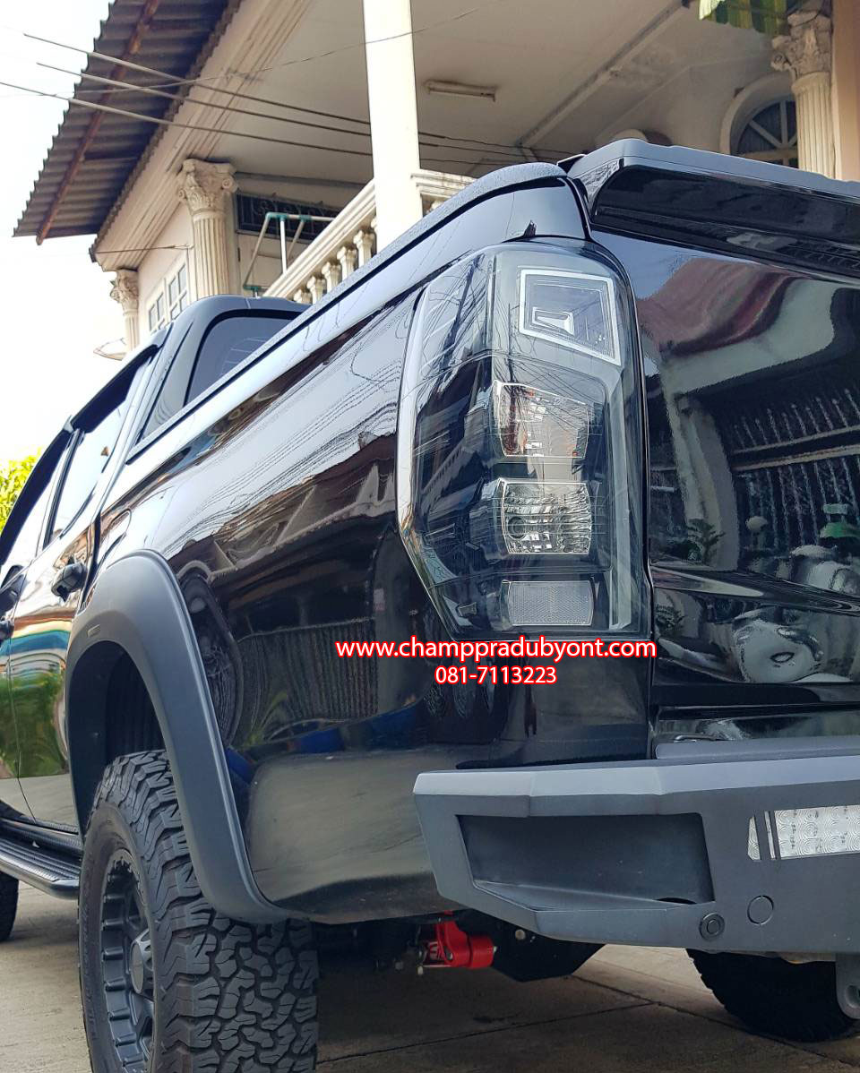 ไฟท้าย MITSUBISHI TRITON 2019 2020 สโมก LED