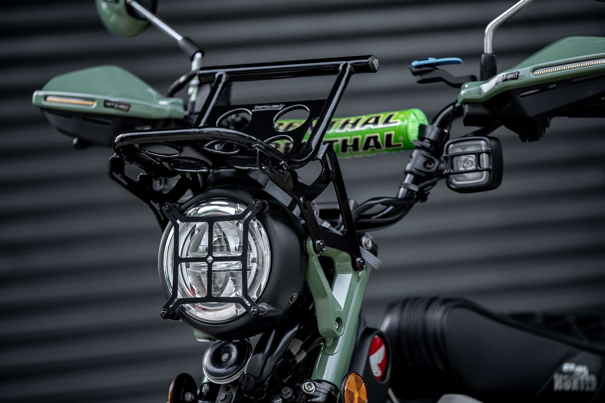 แร็คไฟหน้า CT125 motolordd 2500฿