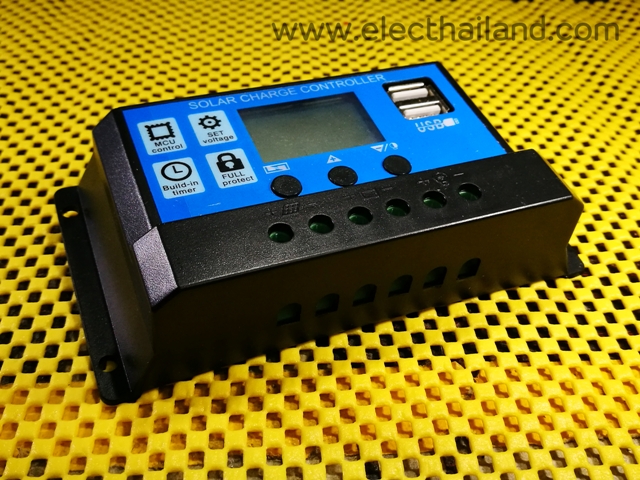 S206:Solar Charger LCD