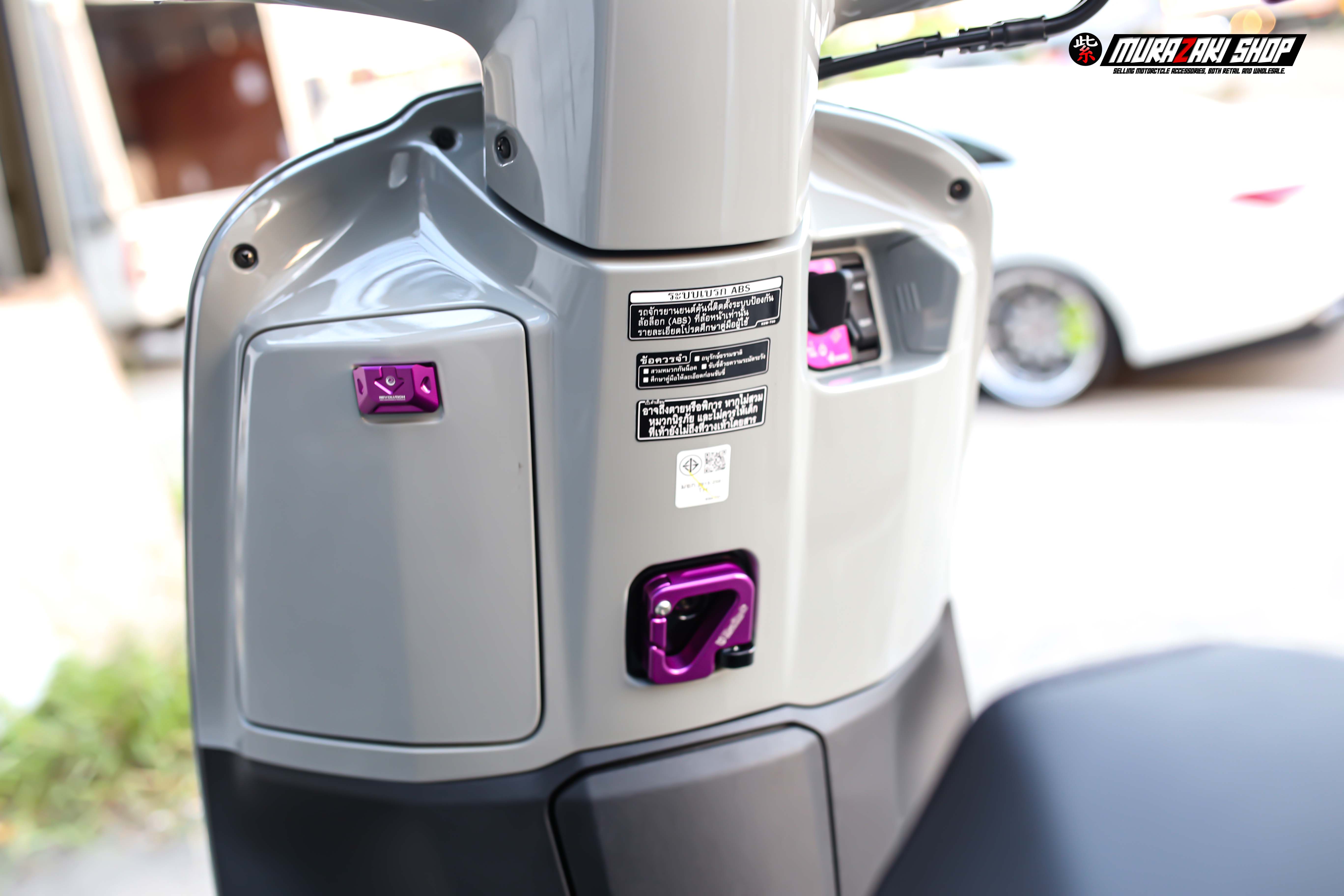 ฝาปิดเก๊ะหน้า REVOLUTION/CNC GIORNO125