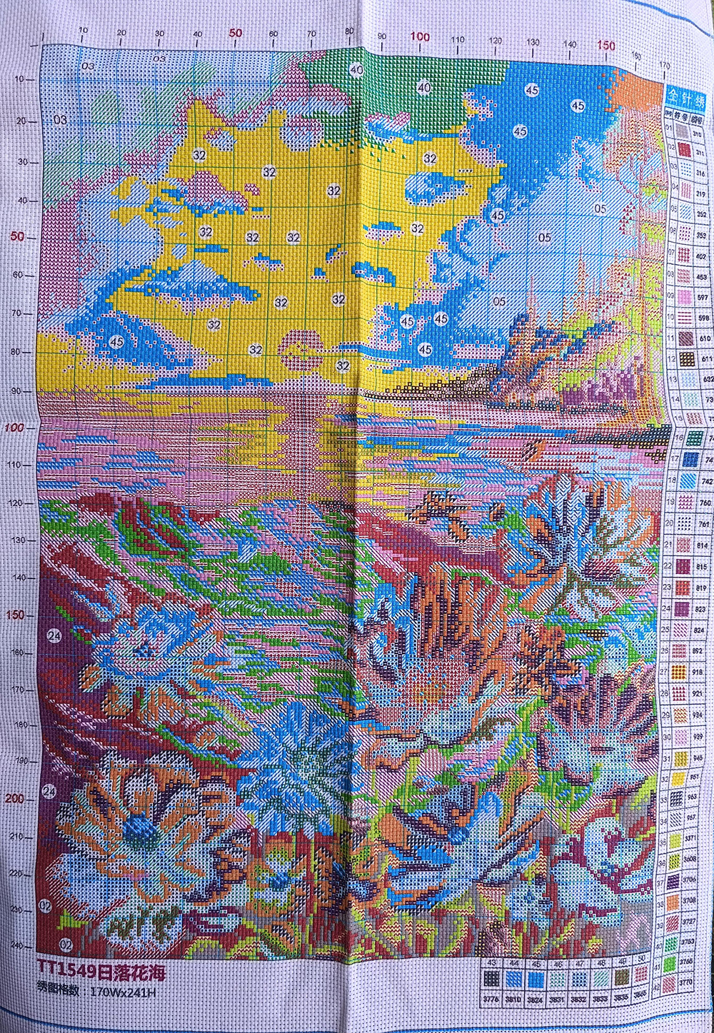 view-1111 *สินค้าหมด* ชุดปักครอสติช ลายดอกไม้ริมทะเล (ปักเต็มผืนผ้า ไม่มีเดินเส้น ผ้า 9CTพิมพ์ลาย มีประกาย ปัก 4 เส้นเล็ก) ขนาด 60*80 ซม.ผ้าครอสติช 9CTพิมพ์ลายบนผ้า ไหมคอตตอน 50 สี ผังลาย เข็ม