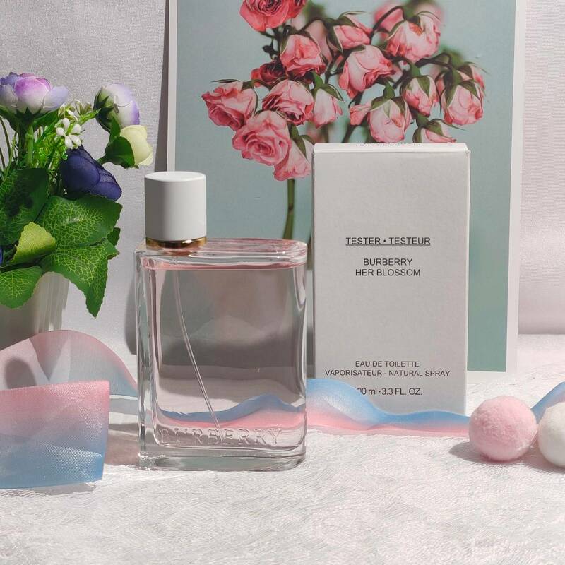 น้ำหอม ฺBurberry her blossom edt tester 100ml น้ำหอมแท้ น้ำหอมแบรนด์เนม