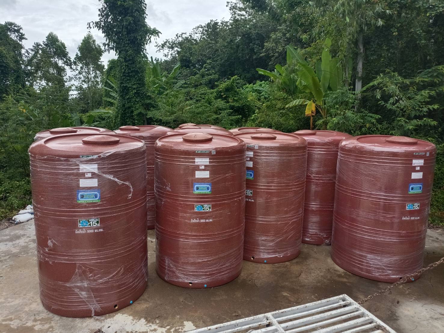 แทงค์น้ำ แกรนิตแดง 5000 ล ทึบแสง100% กันตะไคร่น้ำ สำหรับบรรจุน้ำดื่ม แถมลูกลอย ส่งฟรีกทม.ปริมณฑล ส่งฟรีถึงระยอง ปราณบุรี กาญฯ ปากช่องฯ -มี.มอก.