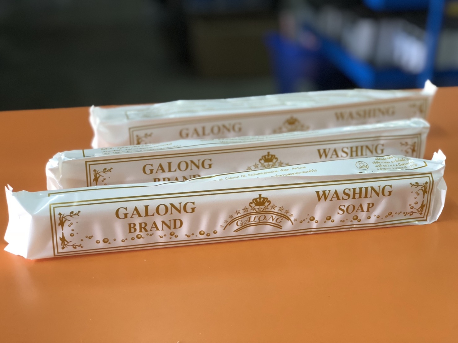 สบู่ซักผ้าขาว (ยาว) Galong