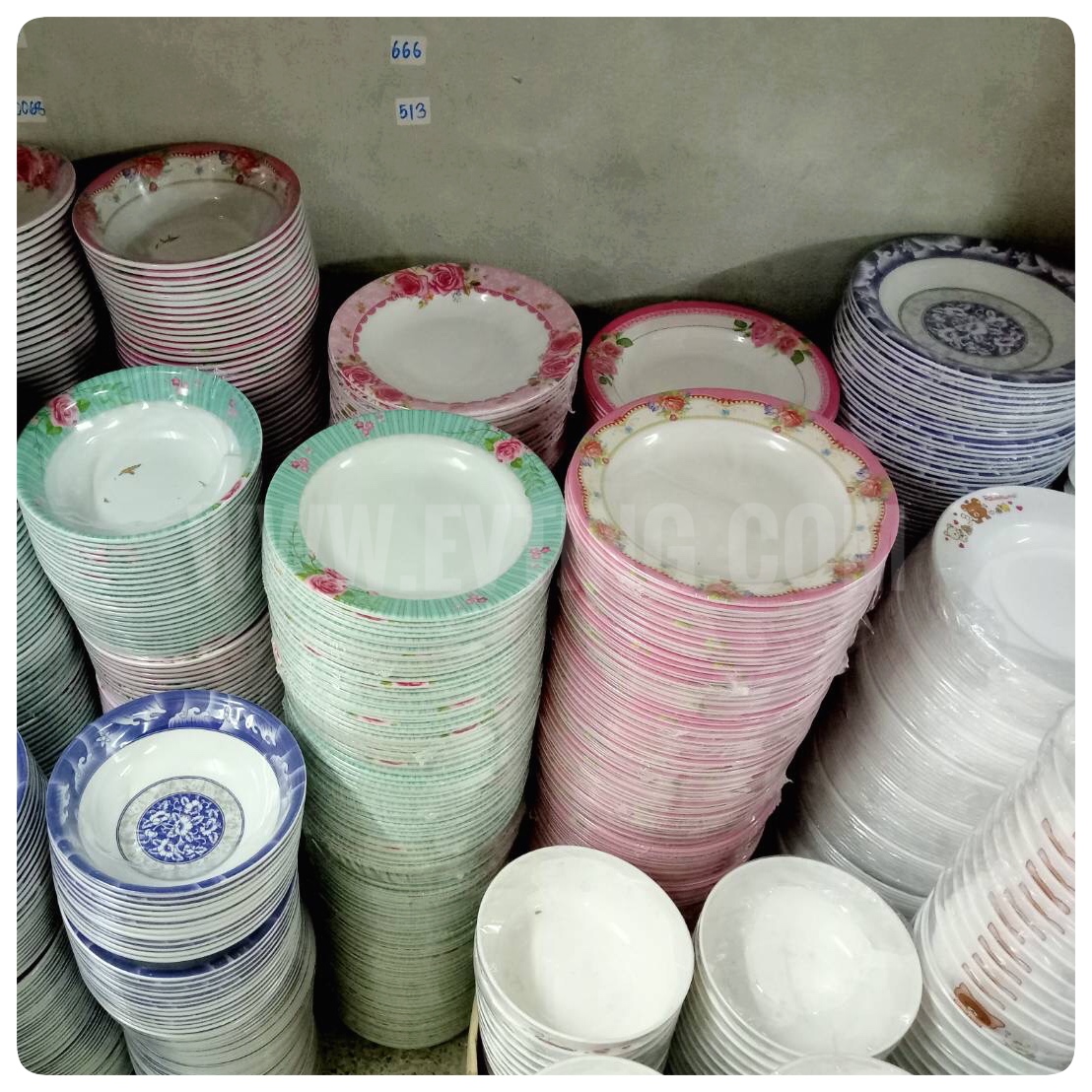 จานเมลามีน 9” คละลาย