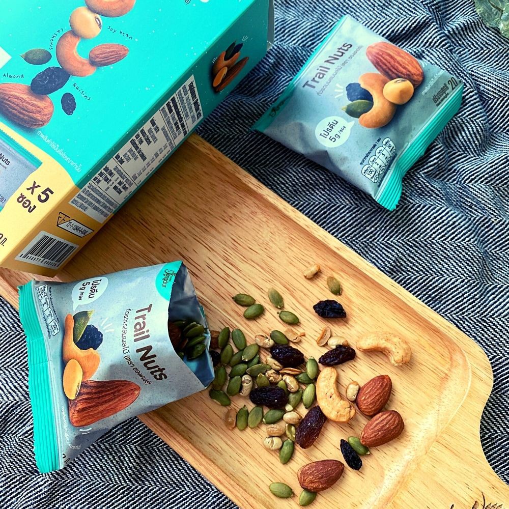 Xongdur Trail Nuts ถั่วรวม ผสมผลไม้ (20g.x12ซอง)