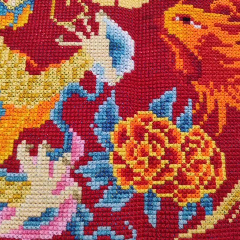 dragon-1104 *สินค้าหมด* ชุดปักครอสติช ลายหงส์คู่มังกร (ปักเต็มผืนผ้า ไม่มีเดินเส้น ผ้า11CTพิมพ์ลาย ปักครั้งละ 3 เส้นเล็ก) ขนาด 70*70 ซม.ผ้าครอสติช 11CTพิมพ์ลายปักบนผ้า ไหมคอตตอน 21 สี ผังลาย เข็ม