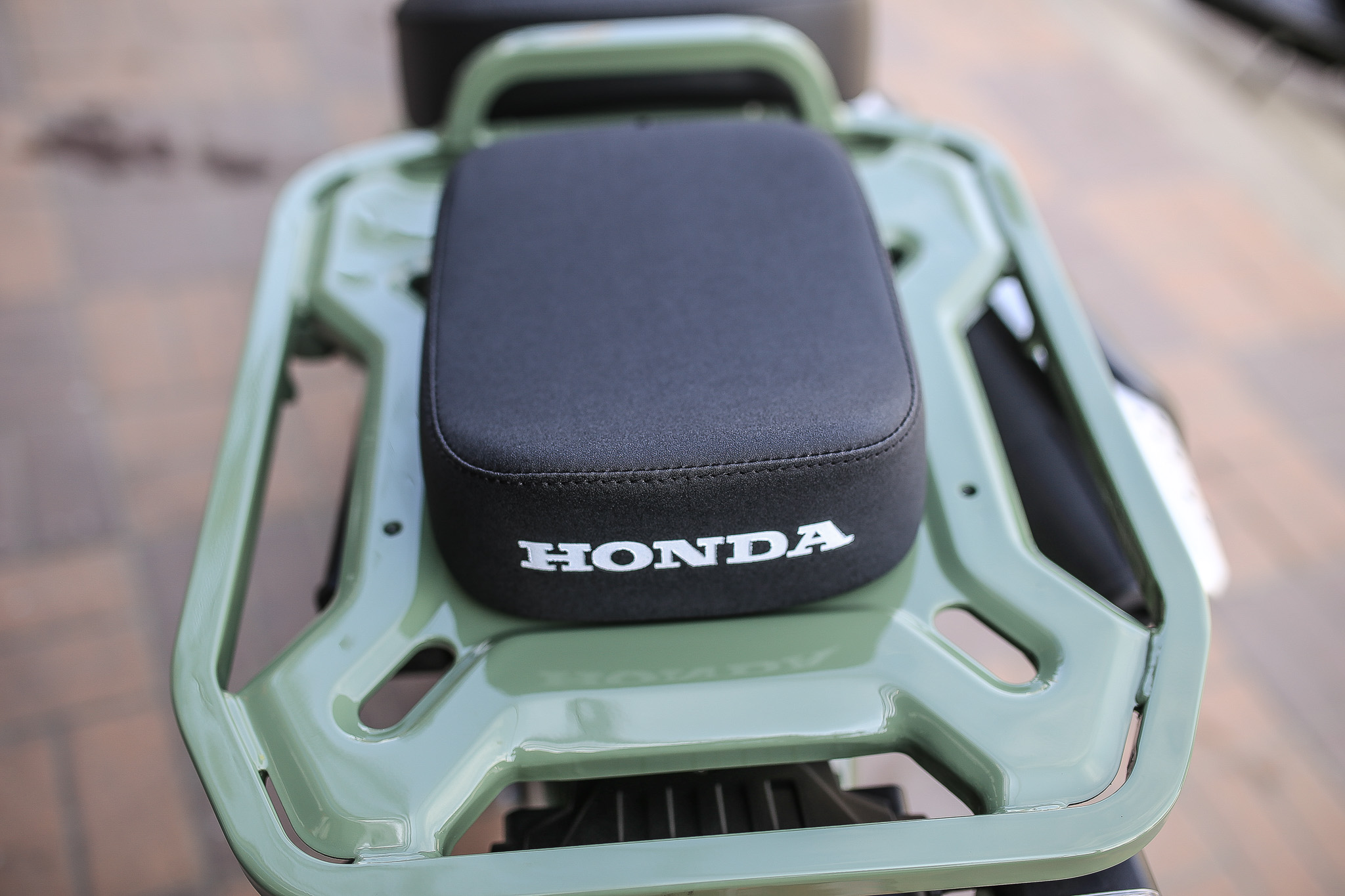 เบาะหลังสีเหลียมเล็ก หน่อยวัดด่าน CT125 ราคา1350