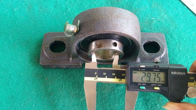 ลูกปืนตุ๊กตา FBJ made in Japan รุ่น P206