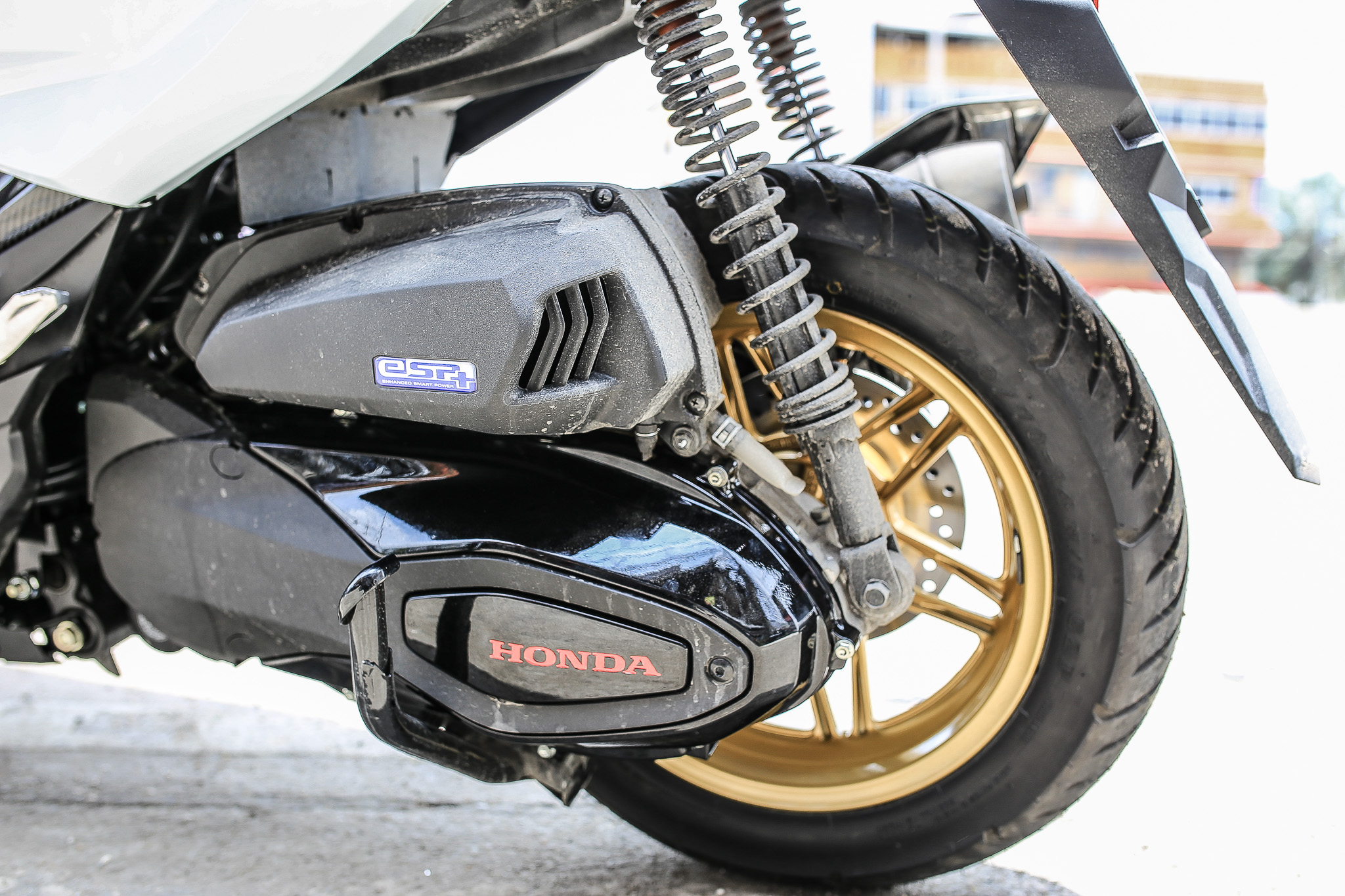 ✅ล้อสีม่วงเอฟเฟค ราคาสับพร้อมใส่พร้อมถ่วง 3000 บาท ✅ล้อสีทอง แดง น้ำเงิน ราคาสับพร้อมใส่พร้อมถ่วง 2800 บาท