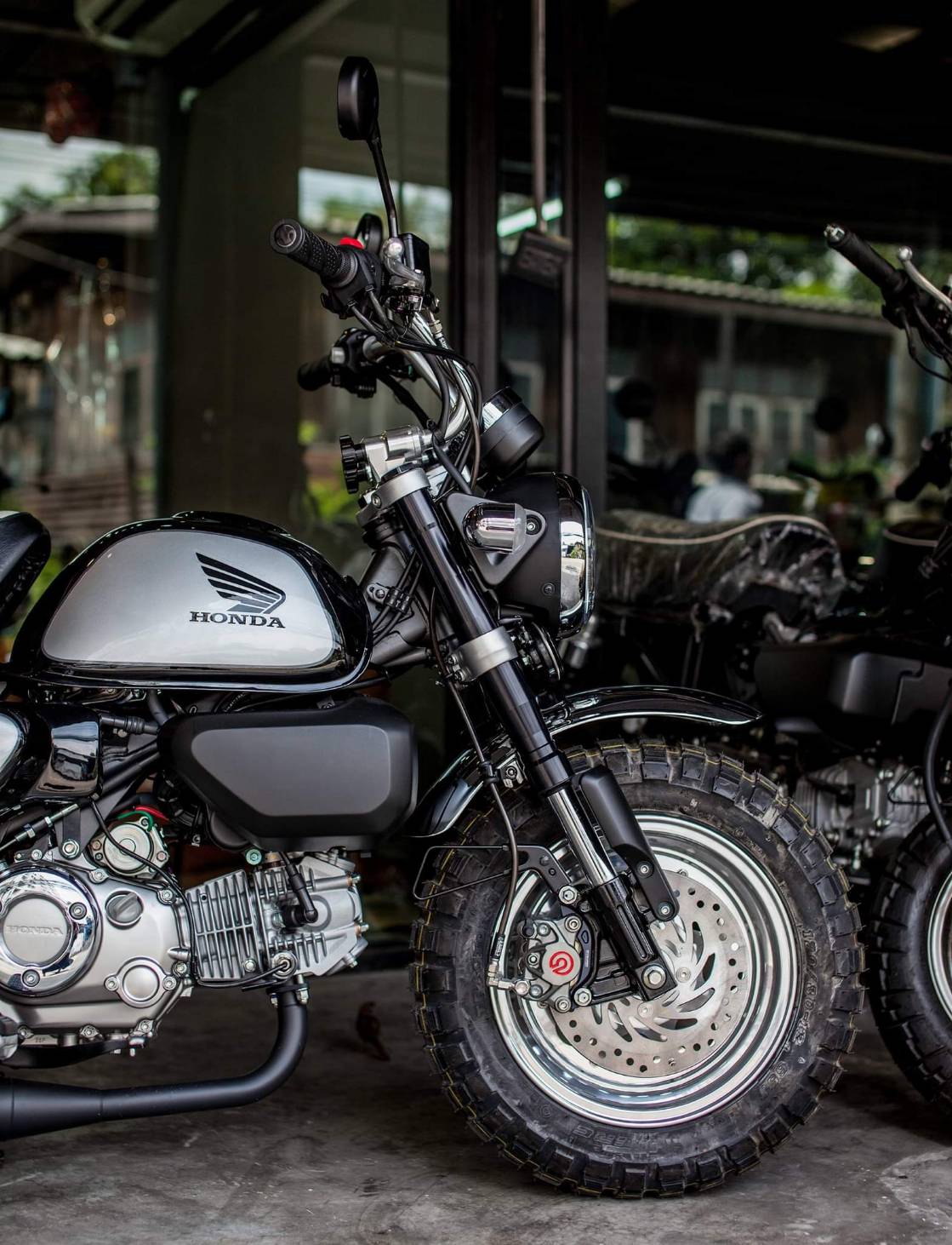 โช๊คหน้าแท้ พร้อมสปริงแบบโหลดหน้าเตี้ย3นิ้ว Power Fender MONKEY 125 ชุดละ11500