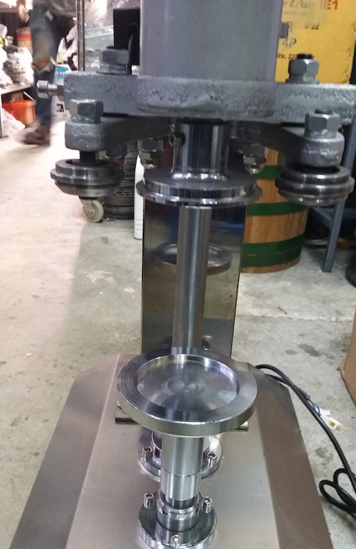 เครืองปิดปากกระป๋อง เครื่องซีลกระป๋อง อลูมิเนียม อัตโนมัต Sunshine