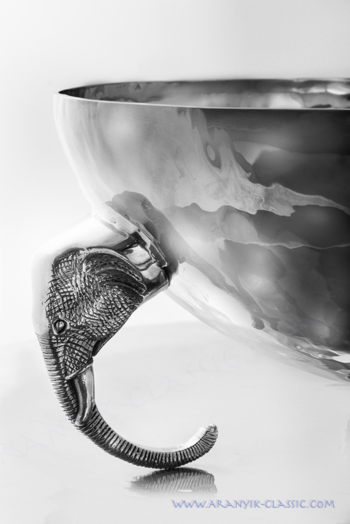 ชามสลัด ขาช้าง ทำจากสเตนเลสอย่างดสำหรับใส่อาหาร