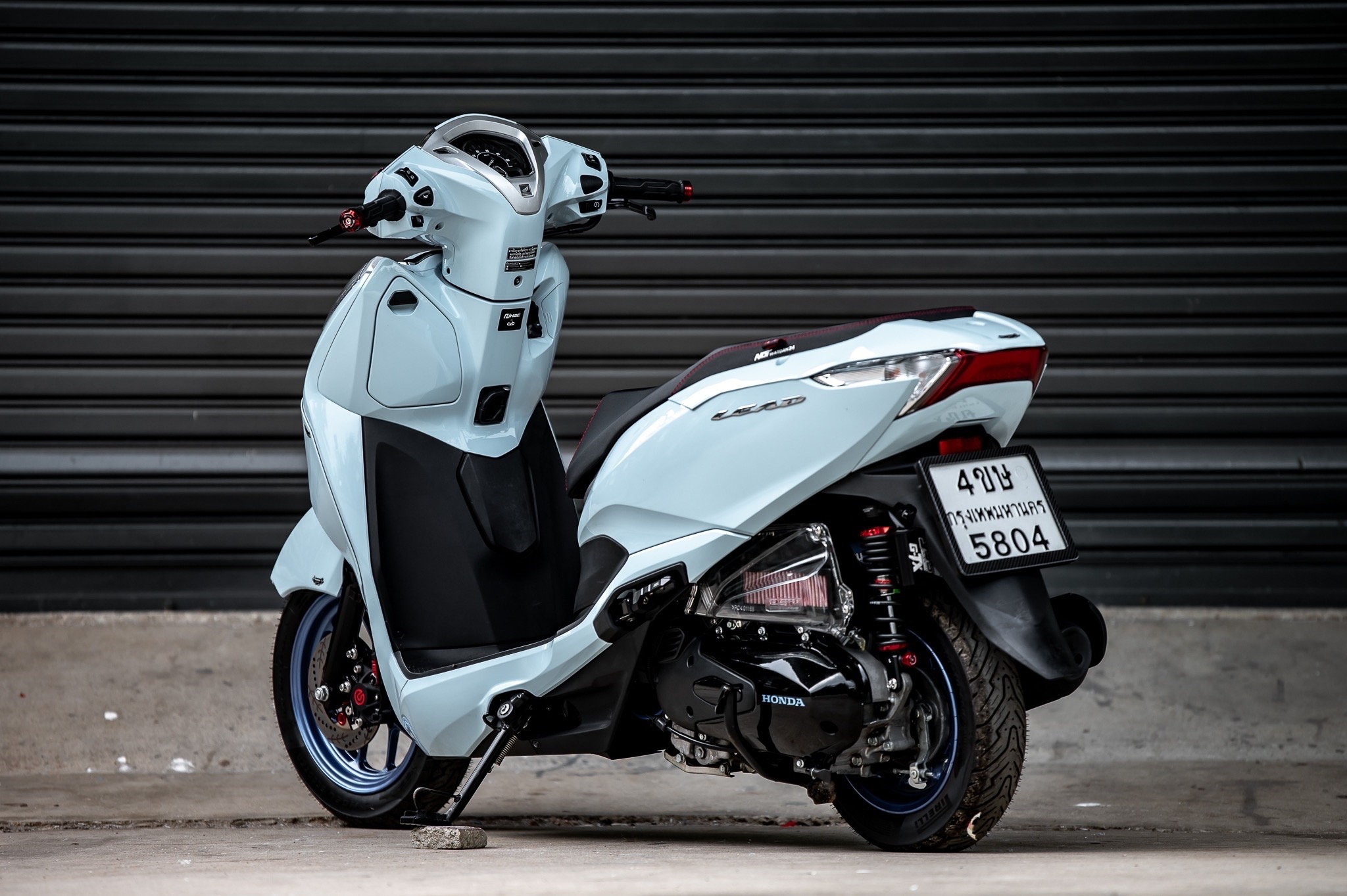 ครอบท้ายปิดรูกันตก Tail fairing cover 1400฿ ( สีพื้นพร้อมพ่น ) 1650฿ ( สีขาว , สีดำ )