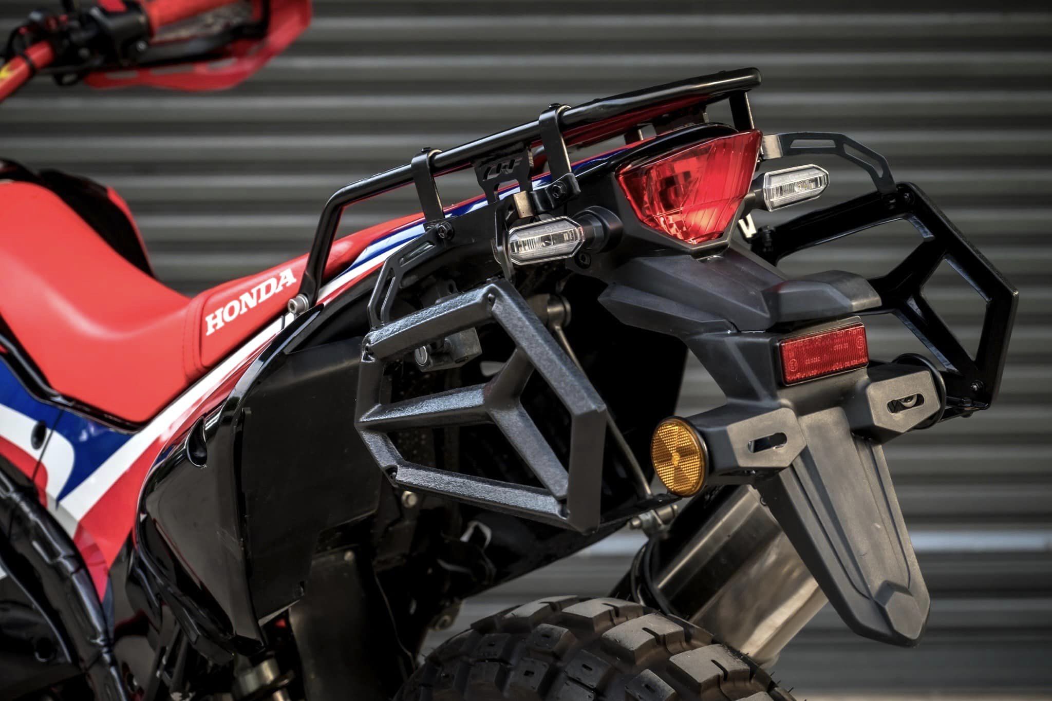 แร็คข้าง(ต้องมีแร็คท้ายก่อน) 3500฿ motozaaa CRF300L / CRF300Rally