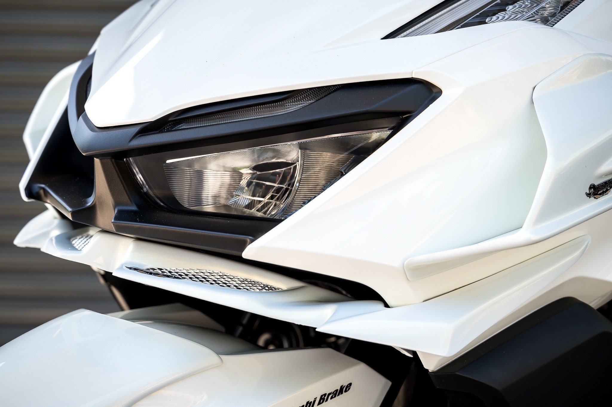 วิงเลท AsurA Click160 1200฿ (ขาว ,ดำด้าน,แดง)