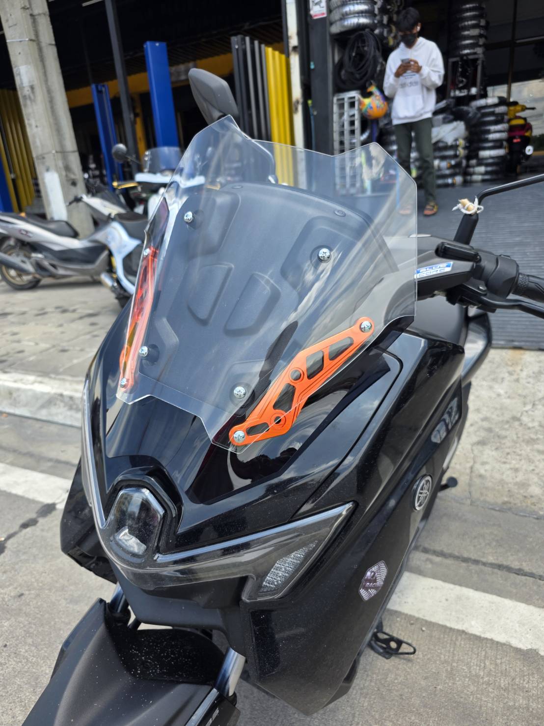 ชิวหน้า[2ชั้น ]Nmax155 ปี2025 ขาชิวมีให้เลือก 7 สี