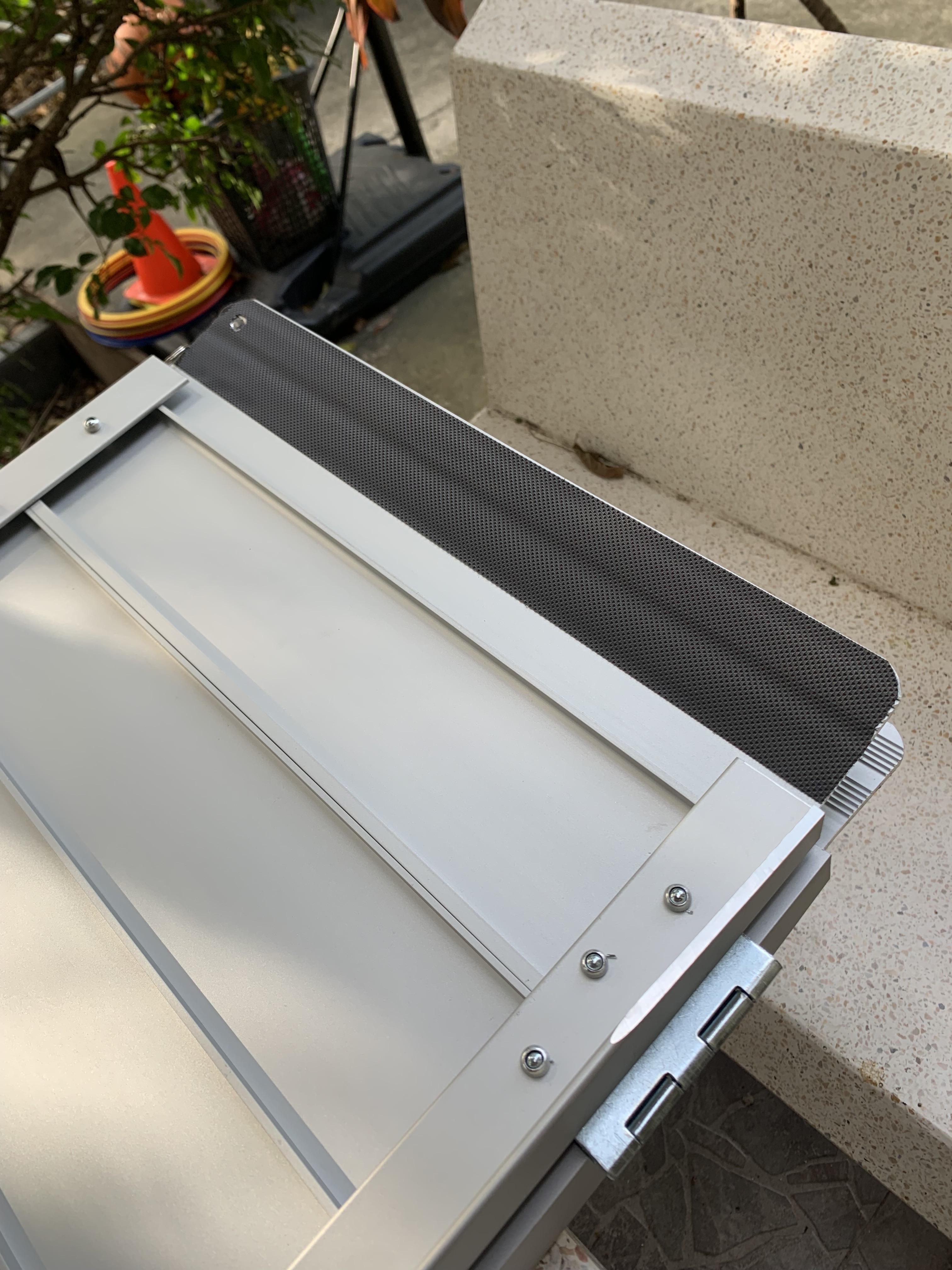 ทางลาดรถเข็นอลูมิเนียม ยาว 60ซม. กว้าง 73ซม.ขอบกันตก 5.4ซม.นน.6กก.รับนน.300kg.พกพา พับได้ ใช้ได้ถึงความสูงสุด 18 cm ** สินค้าขายดี *มีของพร้อมส่ง*-Aluminium Ramp 2f 60x76x5 cm ุุ6kg