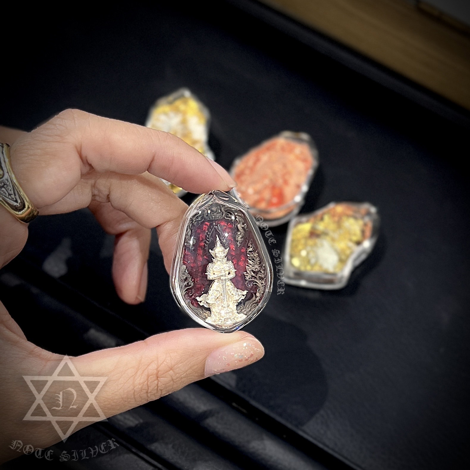 เลี่ยมลูกอมพระกันน้ำแบบเลนส์ Sterling Silver 925 NSSV3440