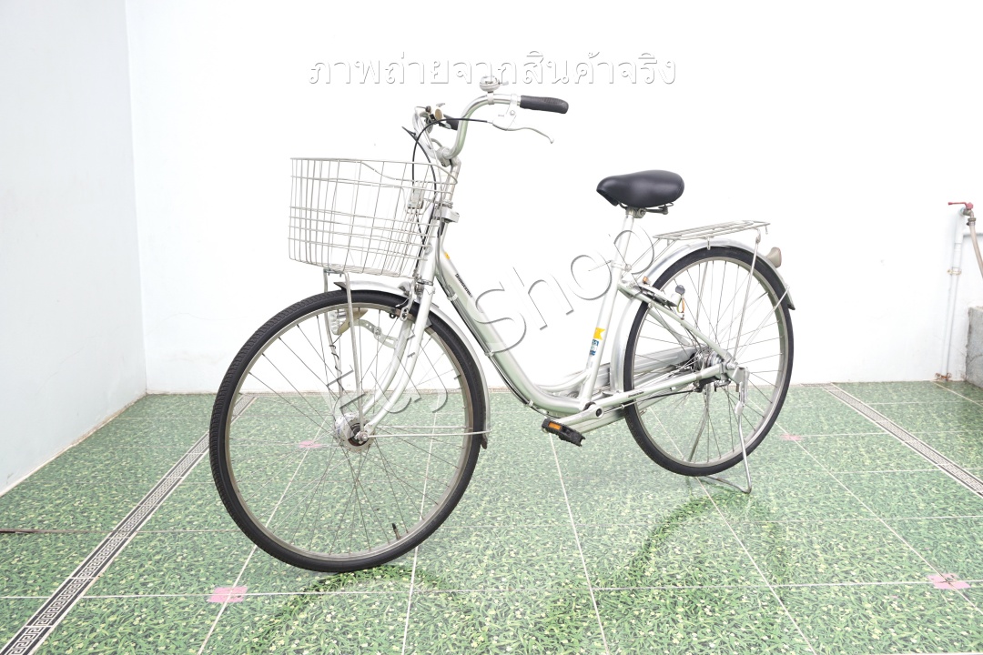 จักรยานแม่บ้านญี่ปุ่น - ล้อ 26 นิ้ว - เกียร์ดุม 3 สปีด - อลูมิเนียม - ไฟหน้าอัตโนมัติ - Bridgestone - สีเงิน [จักรยานมือสอง]