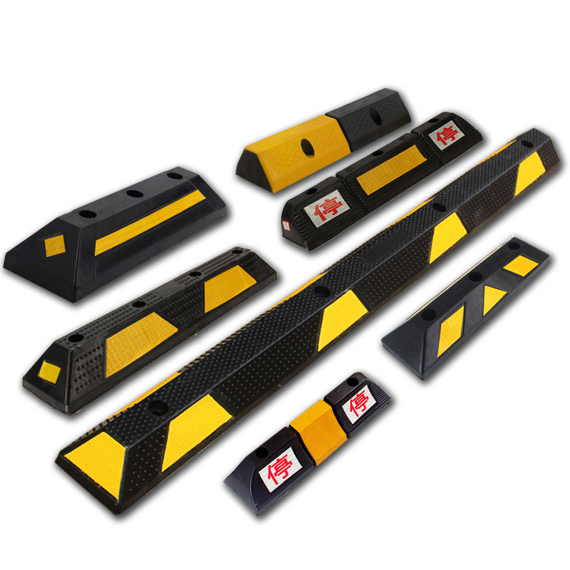 ยางกั้นล้อรถ ยางกันรถไหล 15-183-10 cm.(กว้าง-ยาว-สูง)