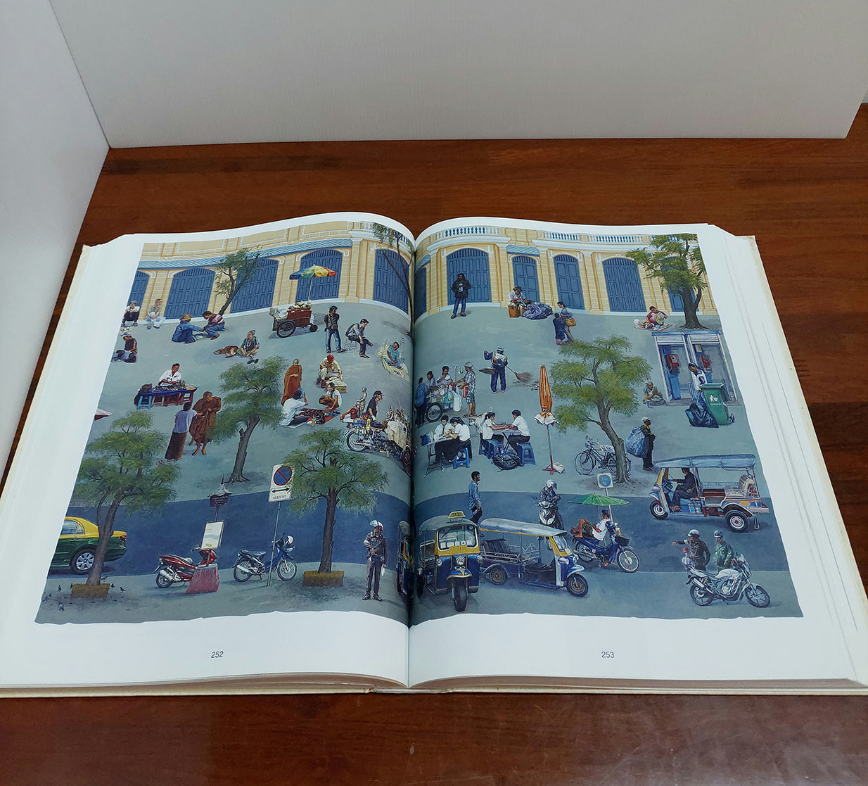 ไตรภูมิกถา สมัยรัชกาลที่ 9