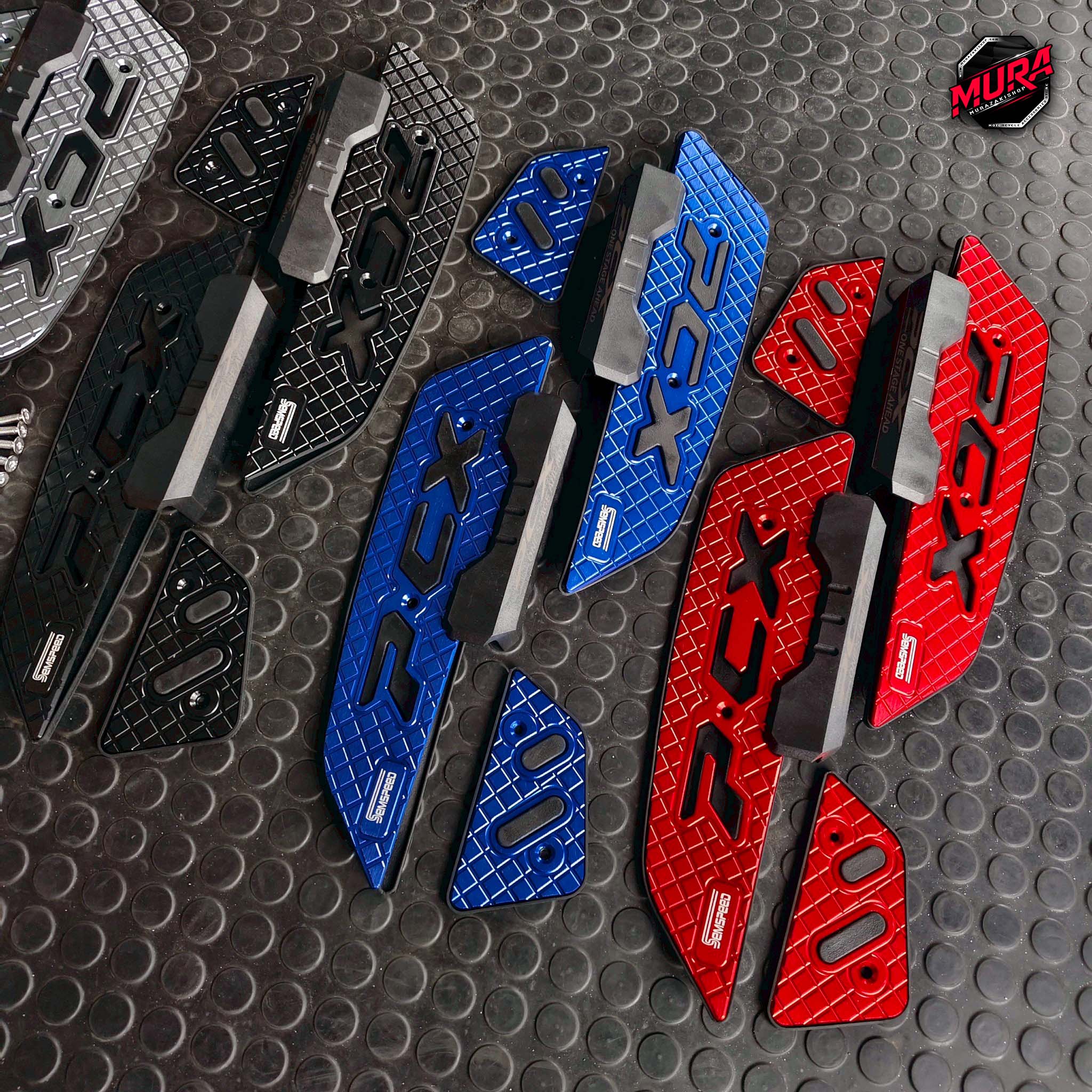 กพักเท้าหน้า Semspeed PCX160 ปี2025 มีมา 5 สี แบบมีกีนล้มข้าง ราคา 1250.-