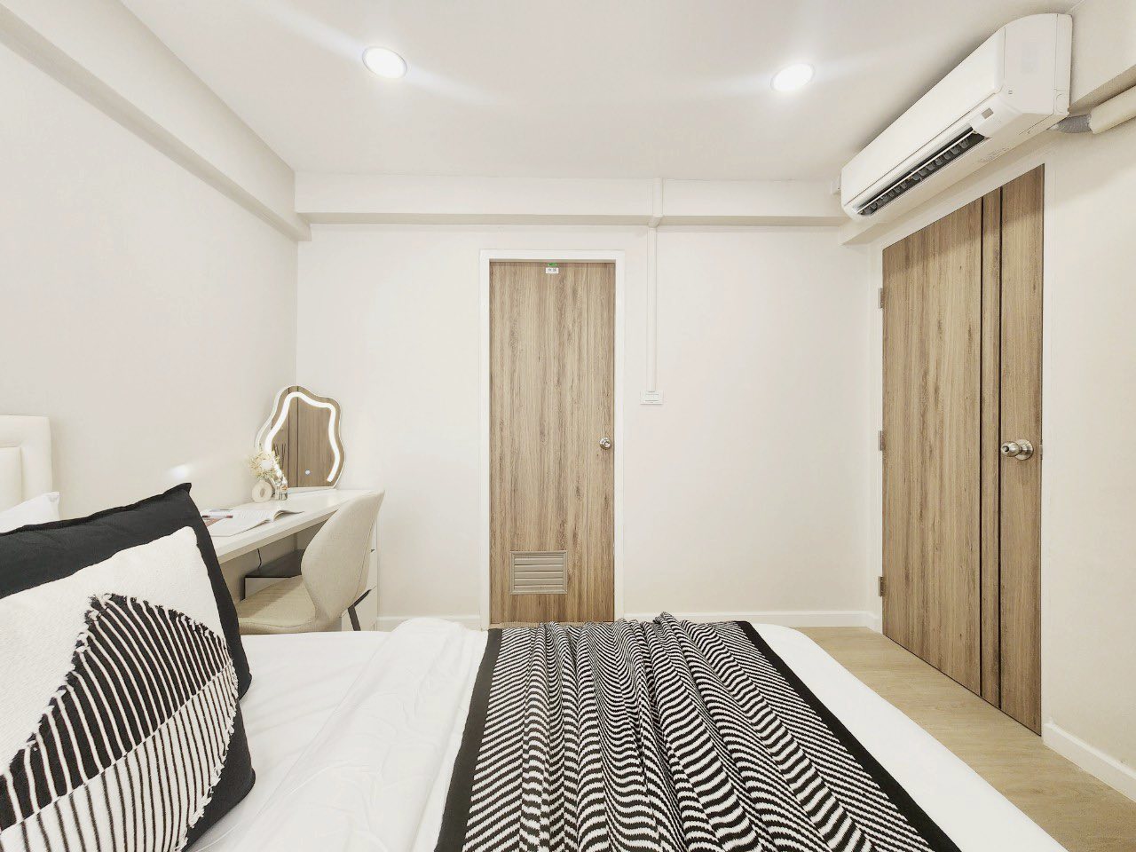 เซ็นจูรี่ พาร์ค ลาดพร้าว 12 - CENTURY PARK LATPHAO 12 (VIP)