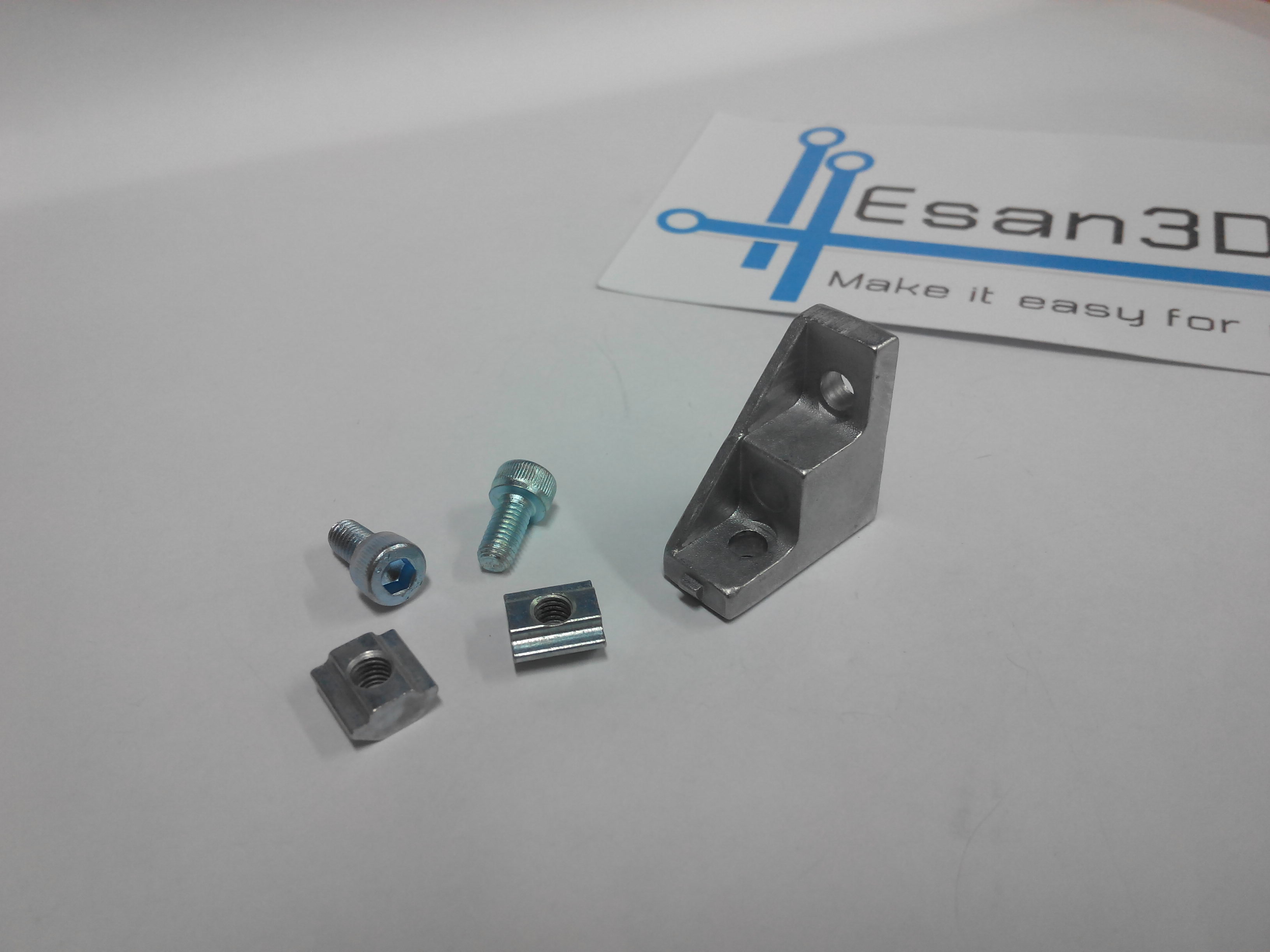 Bracket D 20 สำหรับอลูมิเนียมโปรไฟล์ 2020 (เล็ก) พร้อมชุดน็อตยึด T-Nut M5