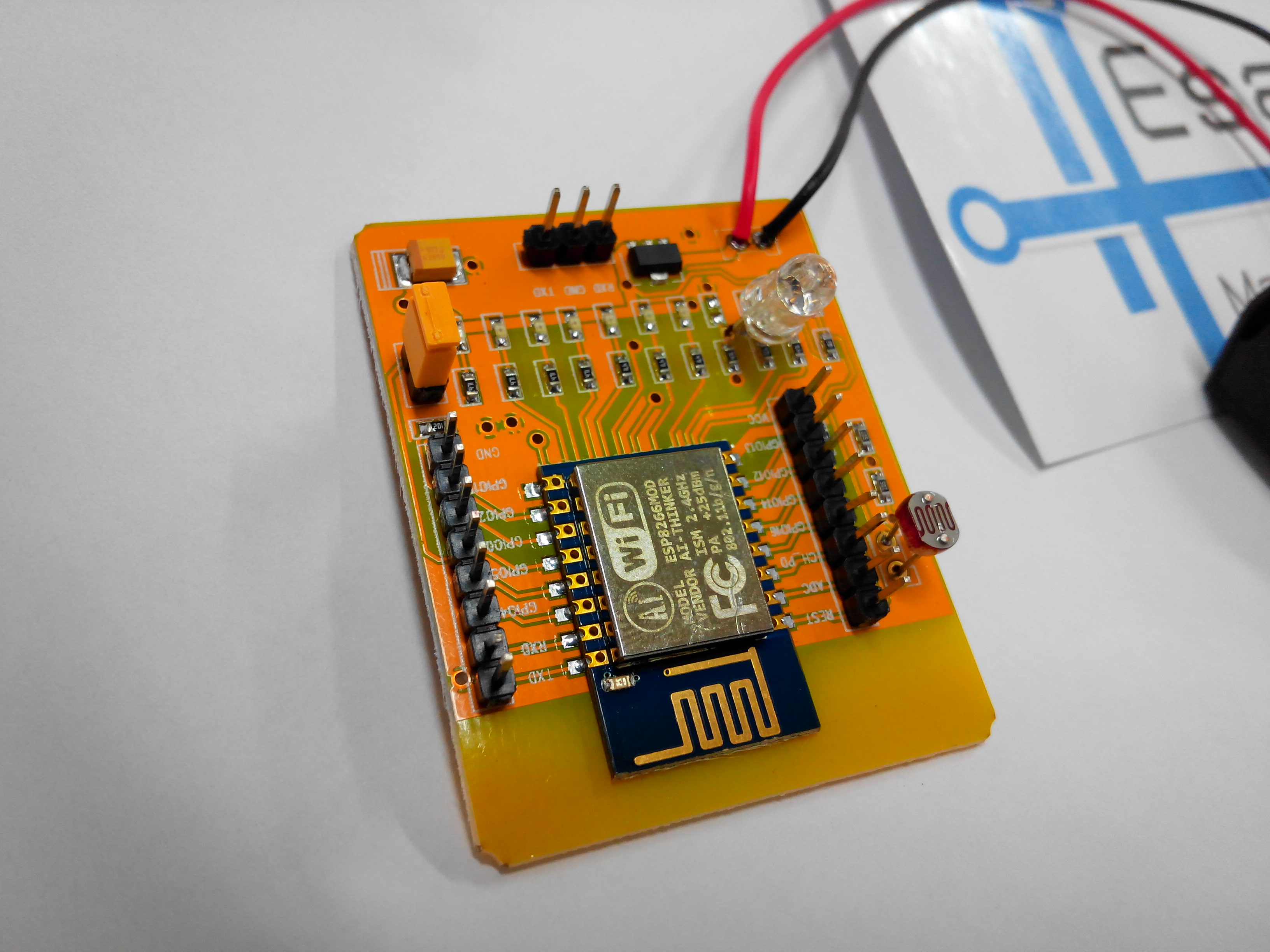 ESP8266 ESP-12E serial WIFI